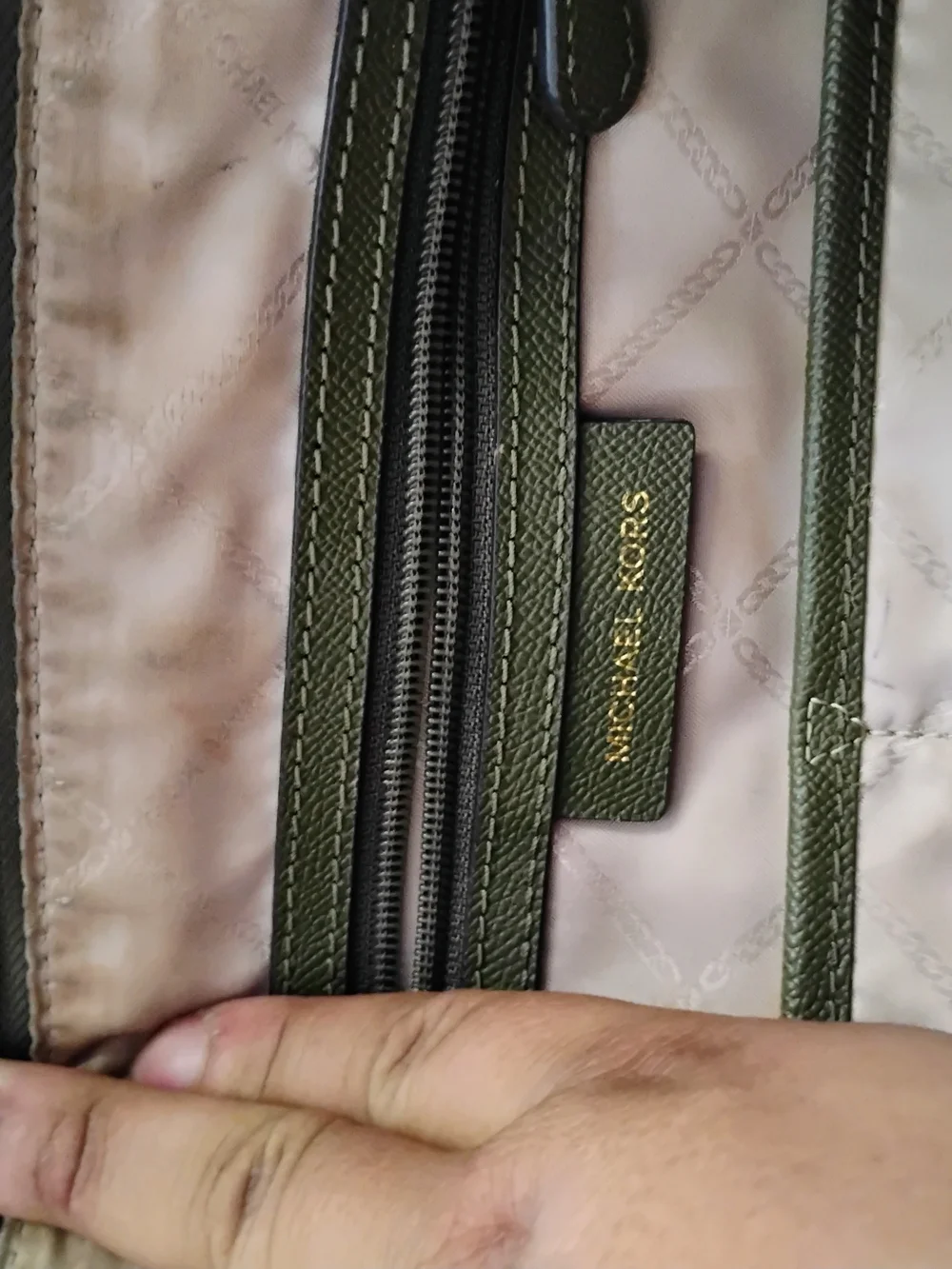 Michael Kors Voyager Medium Saffiano Leather Tote Bag in Olive Green